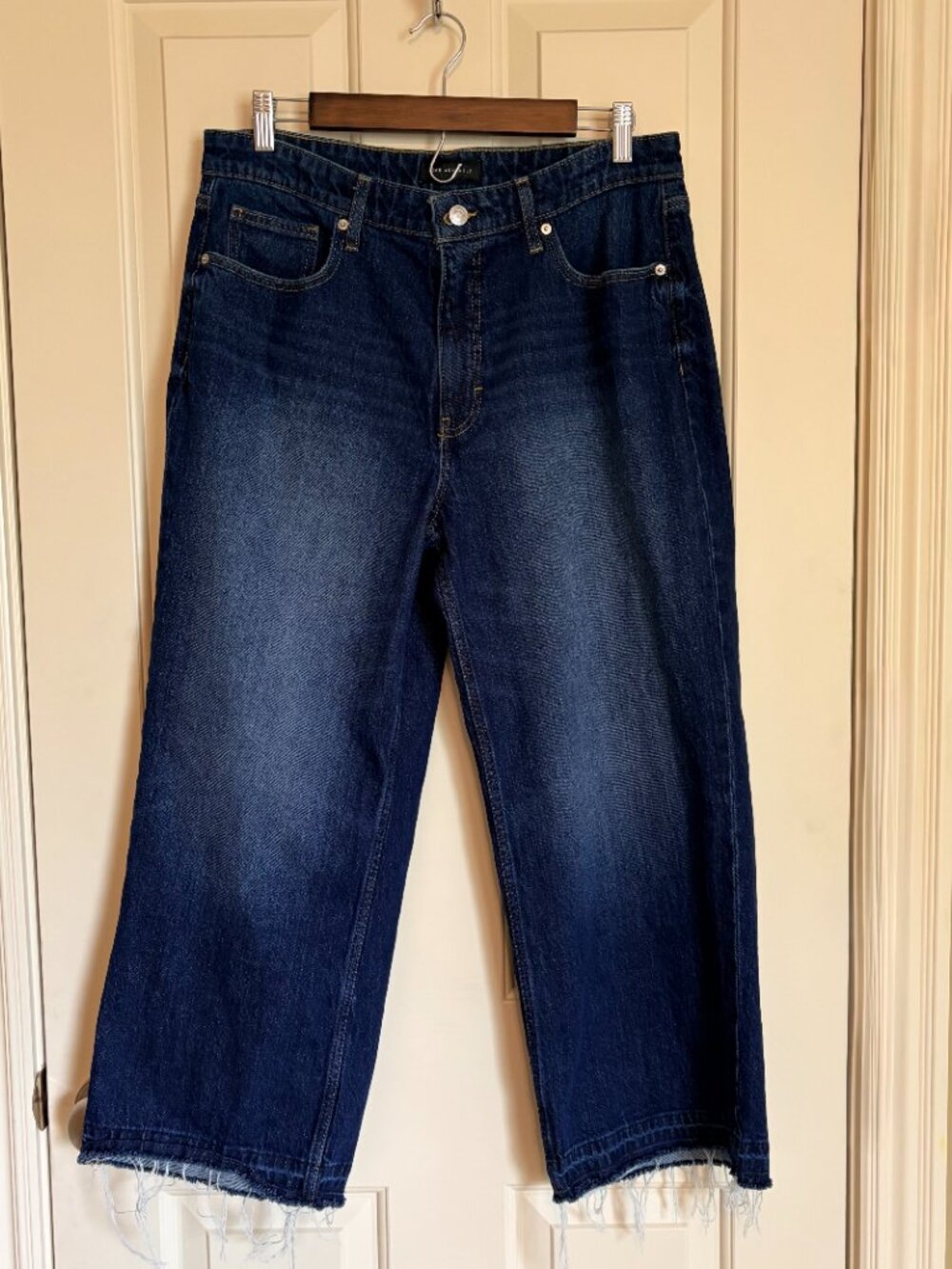 Free Assembly Wide Leg Jeans Raw Hem Dark Wash Denim 12 - Picture 4 of 10